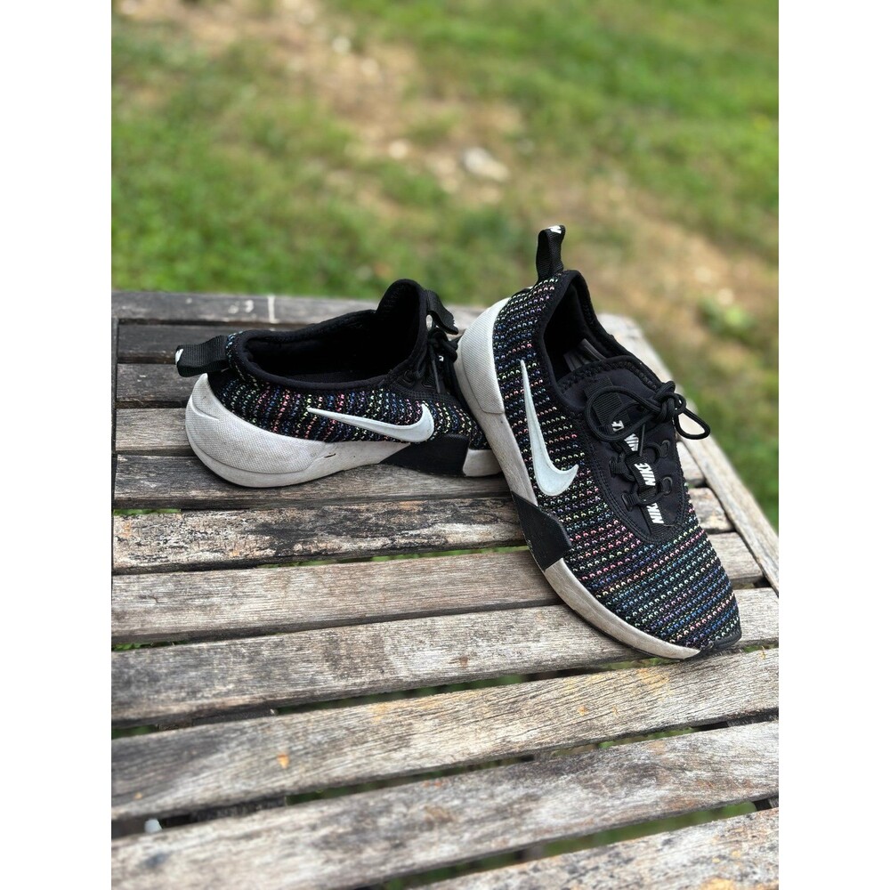 Nike Size 4Y